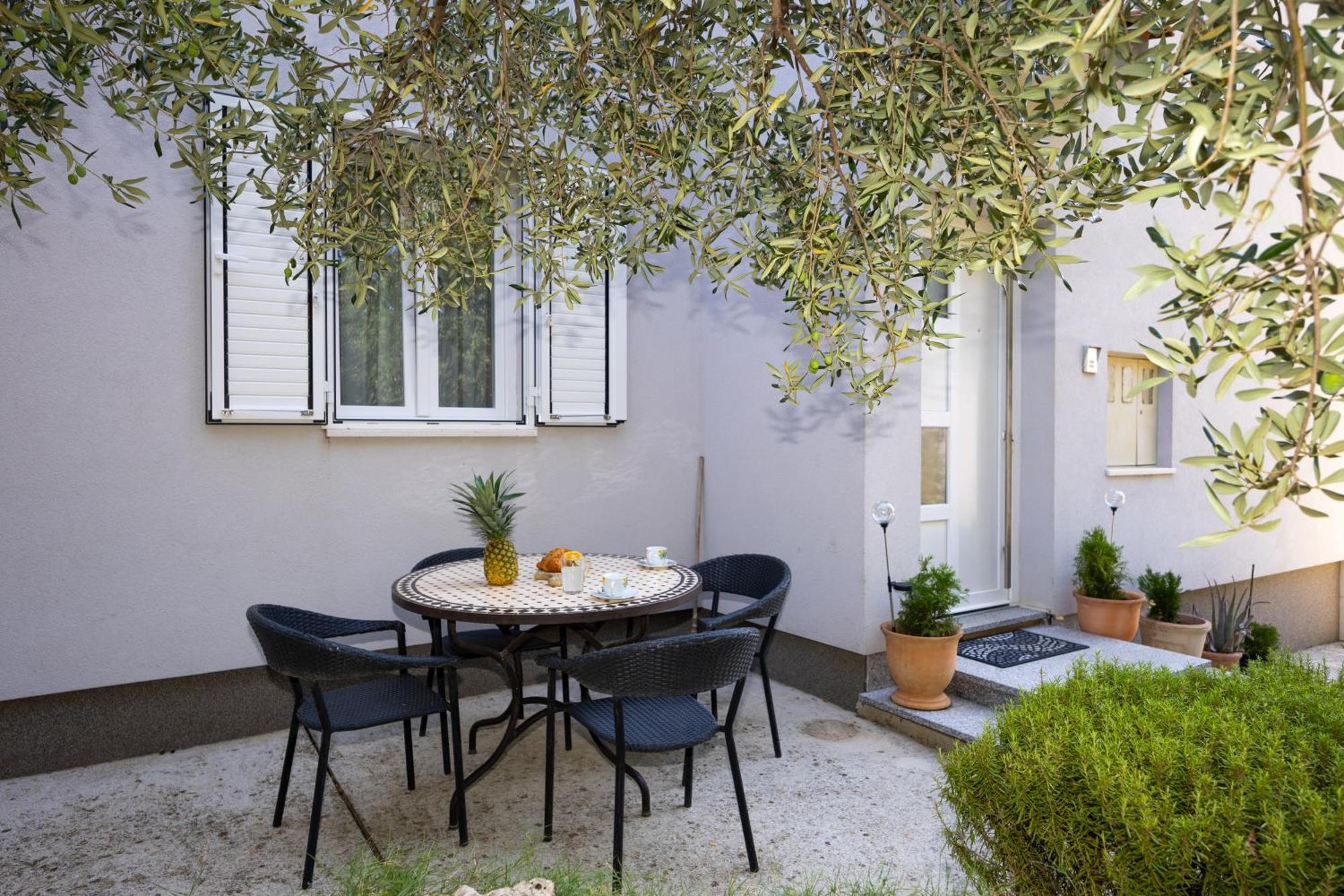 Casa Felice Apartments-Holiday Home Kaštela Eksteriør billede