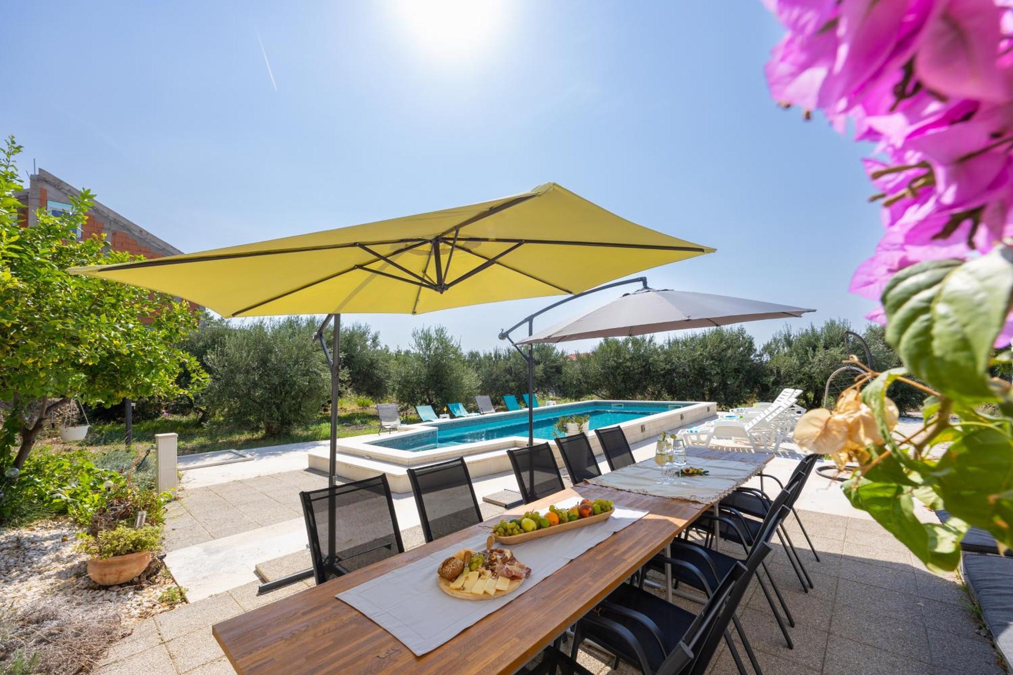Casa Felice Apartments-Holiday Home Kaštela Eksteriør billede